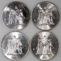  法国50法郎银币4枚一组，包括1974，1975，1976及1977年，EF至AU，带原光 France, a group of 4x silver 50 francs, 1974, 1975, 19