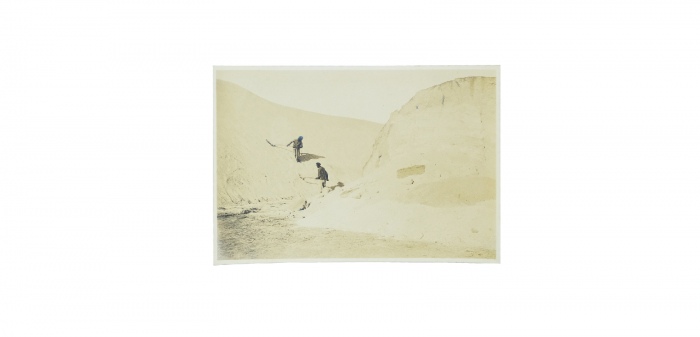  清代盐场晒盐图照片一张 