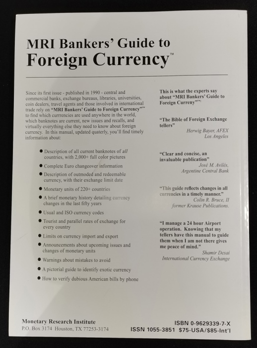  钱币参考书2册，请参考图片及英文描述