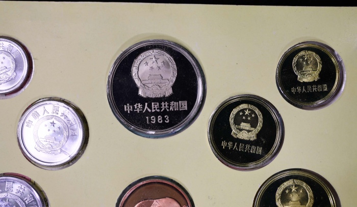  1983年精制套装流通硬币