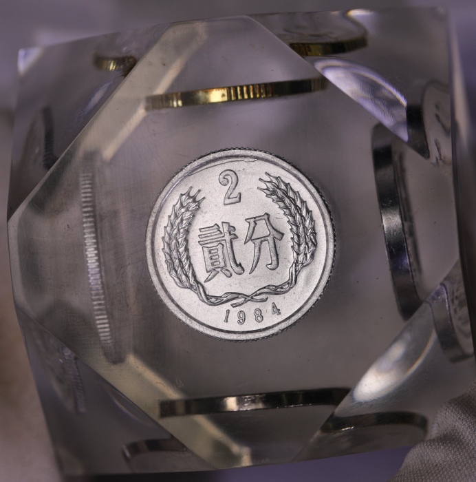  上币老三花水晶球2个