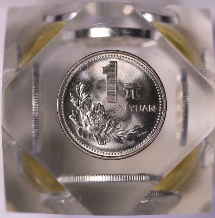  上币老三花水晶球2个